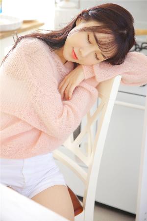 香蕉水蜜桃丝瓜18岁可以吃吗